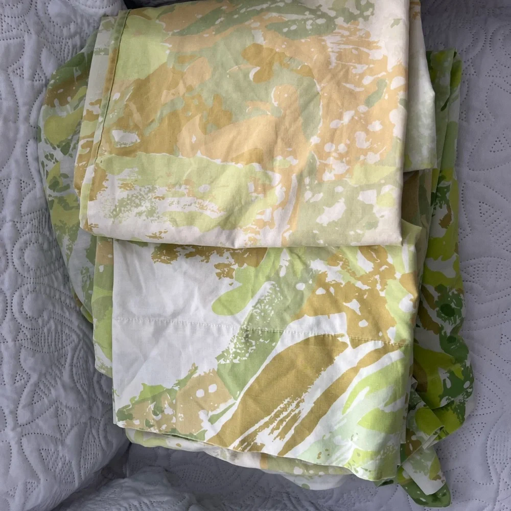 Vintage abstract 4 piece sheet set for double bed. Martex Luxor.